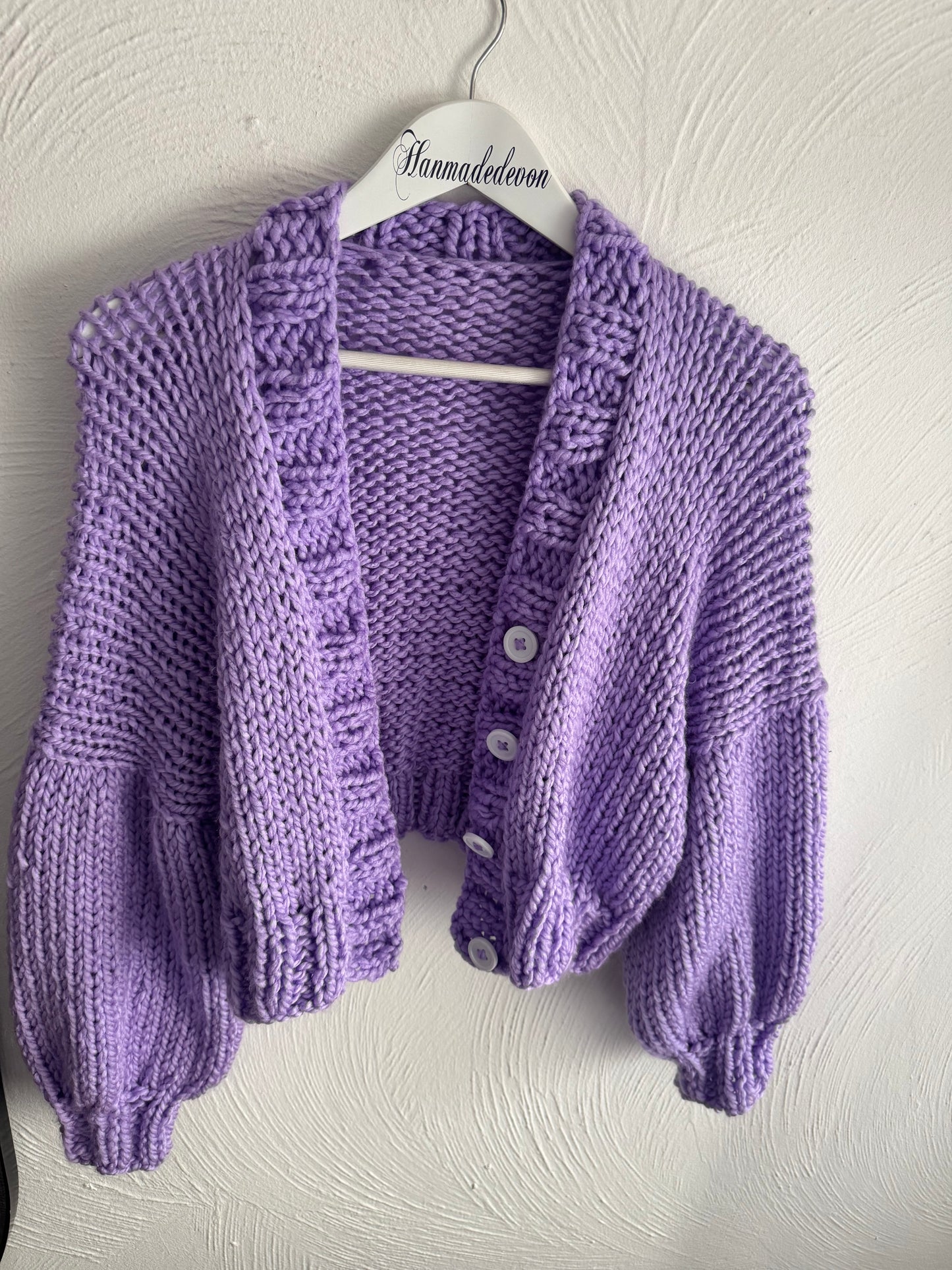 Handmade Lilac Chunky Knit Cropped Cardigan (Size 16–20) | Optional Daisy Detail